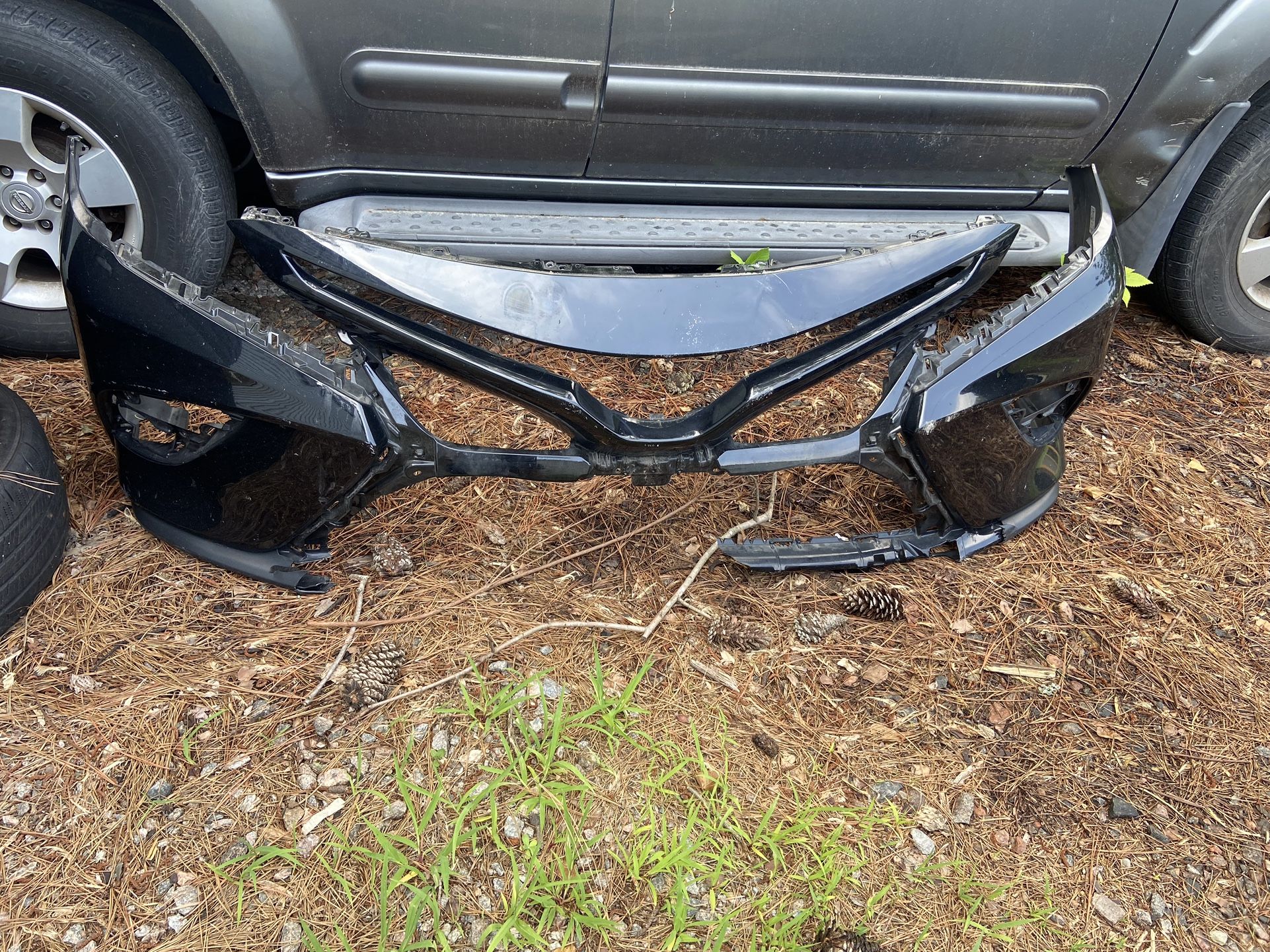 2018-24 camry bumper