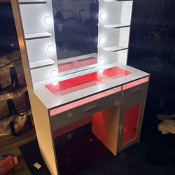 Vanity With Lights And Outlets.