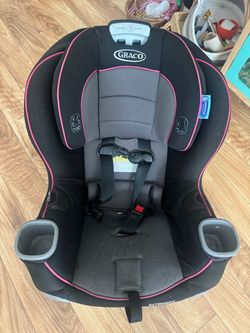 Graco Extend2Fit Convertible Car Seat