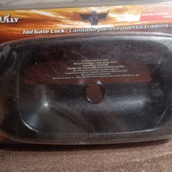 GMC/Silverado Tail Gate Whit Lock