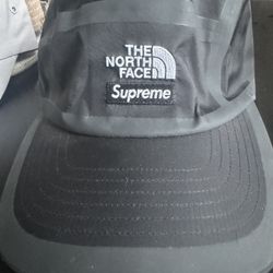 Supreme x The North Face Summit Camp Cap