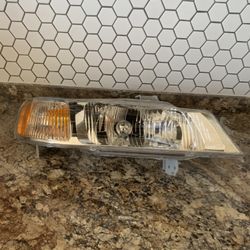 Honda Oddesey Passenger Headlight 99-04