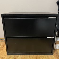 Very Nice 2 Drawer File Cabinet