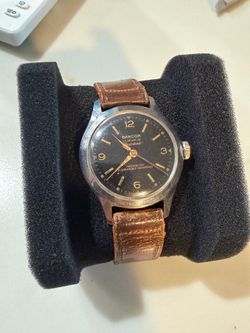 Vintage mechanical Bancor 17J WW2 Era