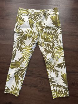Woman’s Pants, Size 8