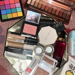 Makeup Bundle