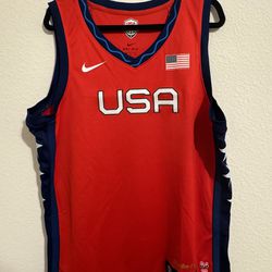 NWT Nike Limited Edition Womens Team USA Tokyo Olympics Basketball Jersey Sz XL