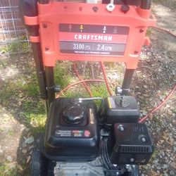 Gas Powered 3100 Psi Pressure Washer 