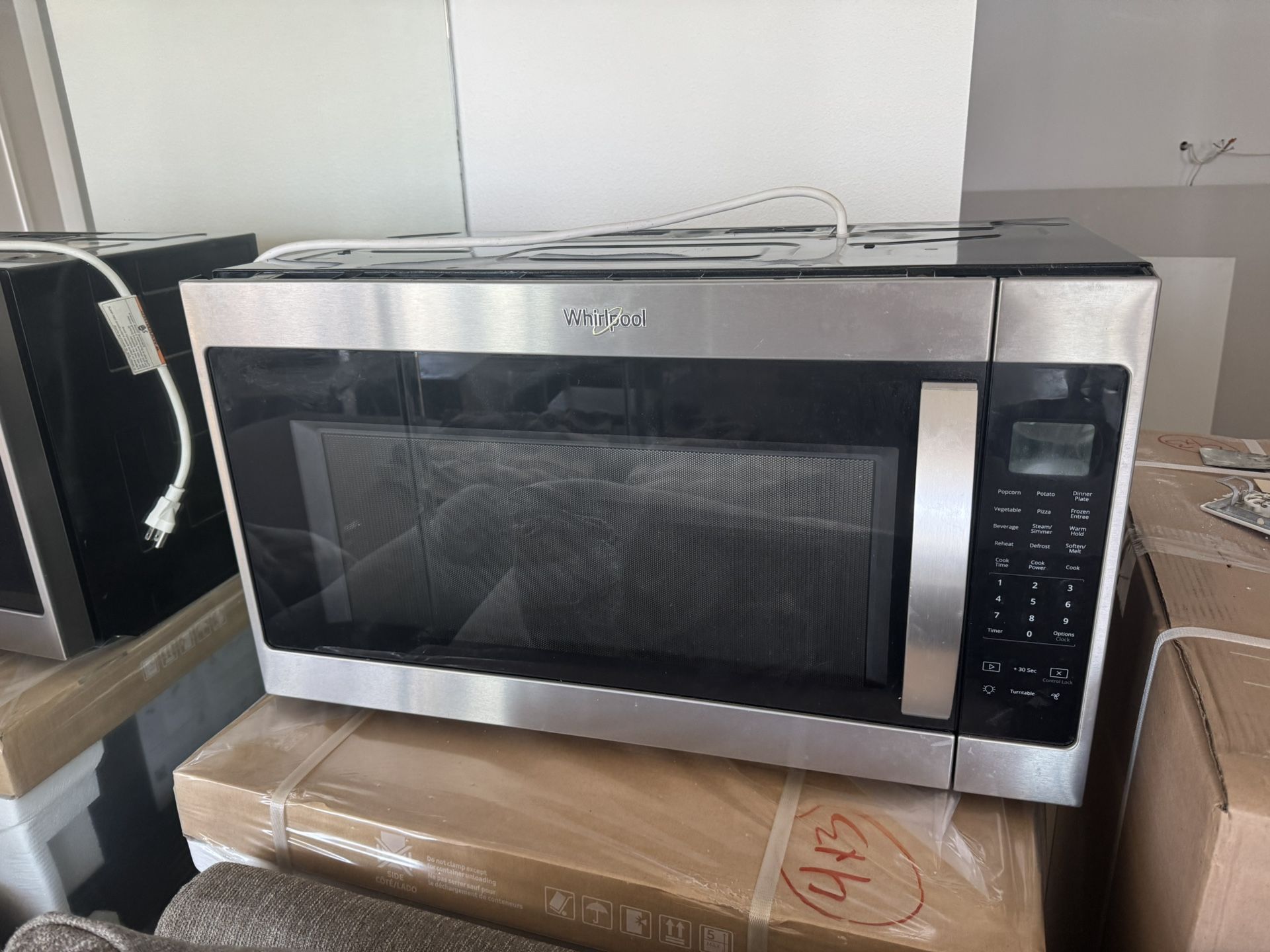 2.1 cu. ft. Over-the-Range Microwave with Steam cooking - Model WMH53521HZ