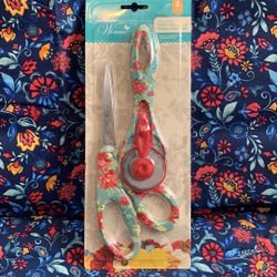 Fabric scissors and rotary cutter set