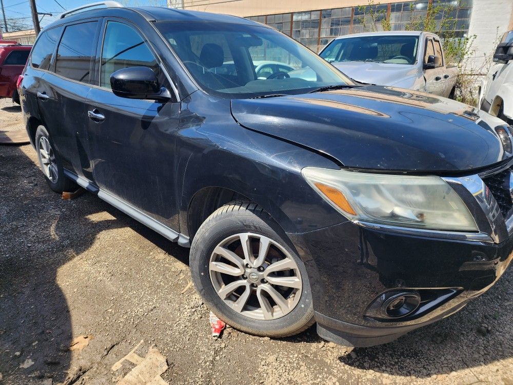 2014 Nissan Pathfinder Parts For Sale