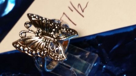 Stainless steel butterfly ring new with tags