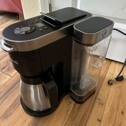 Keurig K Duo Combination Coffee Maker