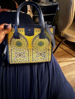 GUNAS bag