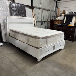 Queen Bed $330