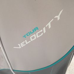 Wilson Tour Velocity Women's stand bag.