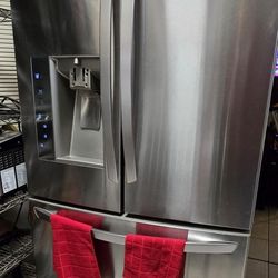 LG REFRIGERATOR FOR SALE,350.00