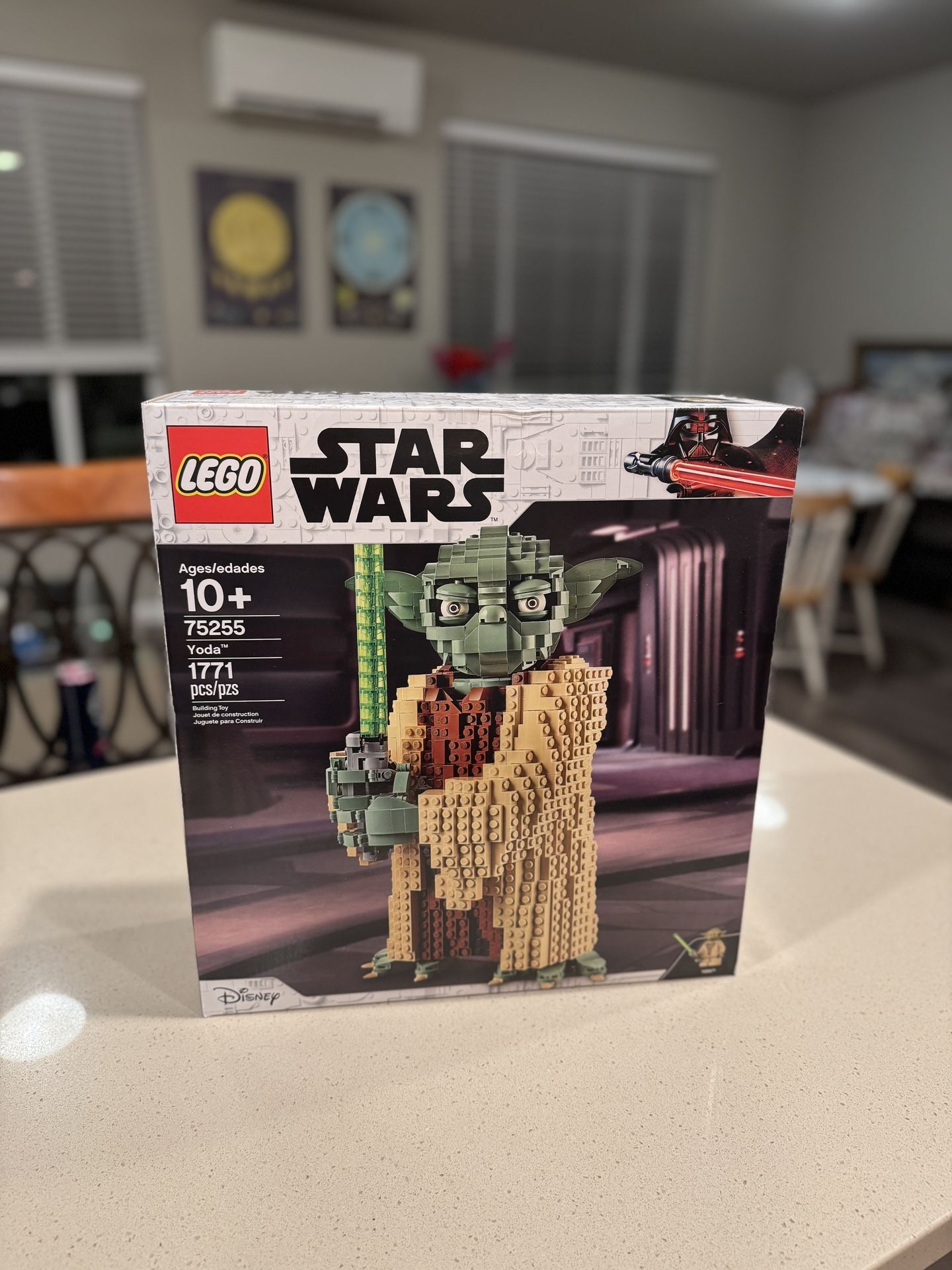 Unopened Lego Yoda Set 75255