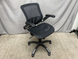 Black Mesh Ergonomic Office Chair