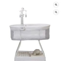 Baby bassinet 