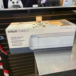 CricutMaker 3 Ultimate Smart Cutting Machine 181163