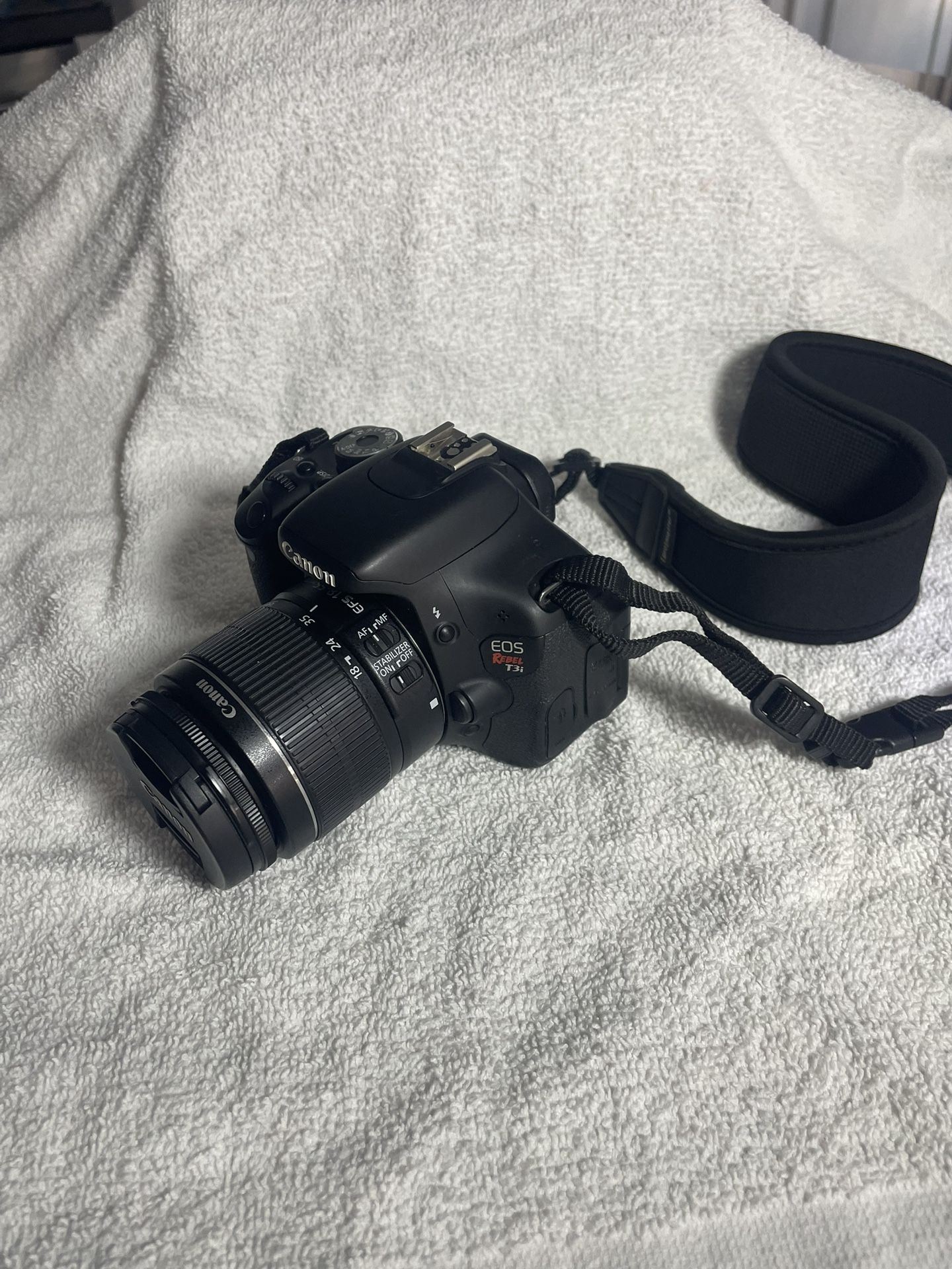 Canon EOS Rebel T 3i