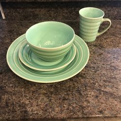 4 Piece Stoneware Light Teal/Seafoam