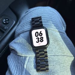 Apple Watch Nike Series 5 - 44mm