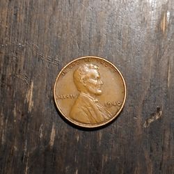 1940 Wheat Penny & 2009 Penny