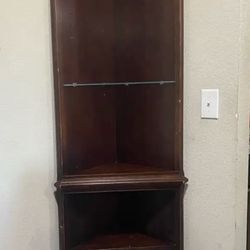 Two Corner shelves with canned Lighting