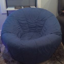 Swivel Lounge Chair 