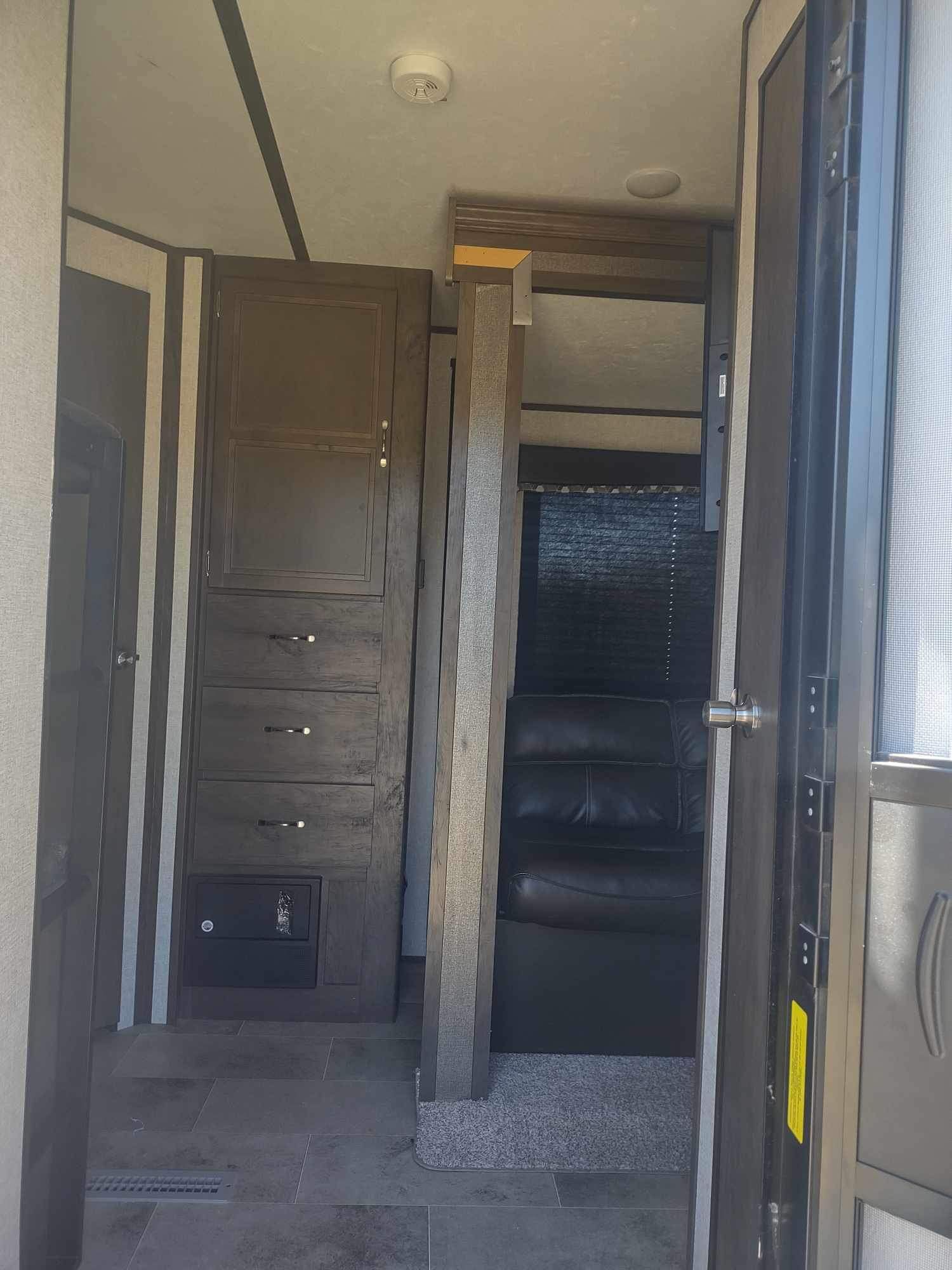 Coleman Bumper Pull Camper for Sale in Helotes, TX OfferUp