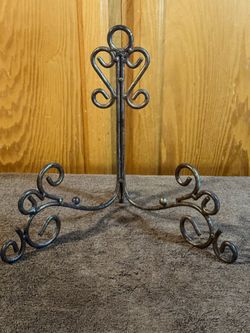 Heavy Duty Wrought Iron Display Easel / Cookbook Stand