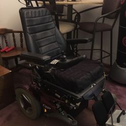 Power wheelchair