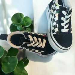 Vans Black and White Sneakers Skate Style
