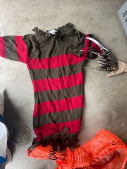 Girls Freddy Kruger costume