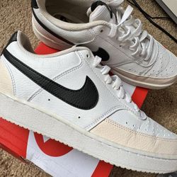 Women’s Nike Court Vision Low 