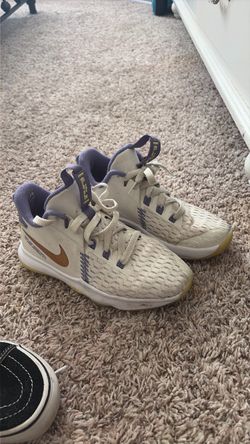 LeBrons size 2.5