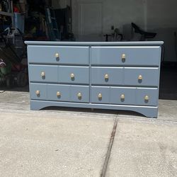 6 Draw Dresser