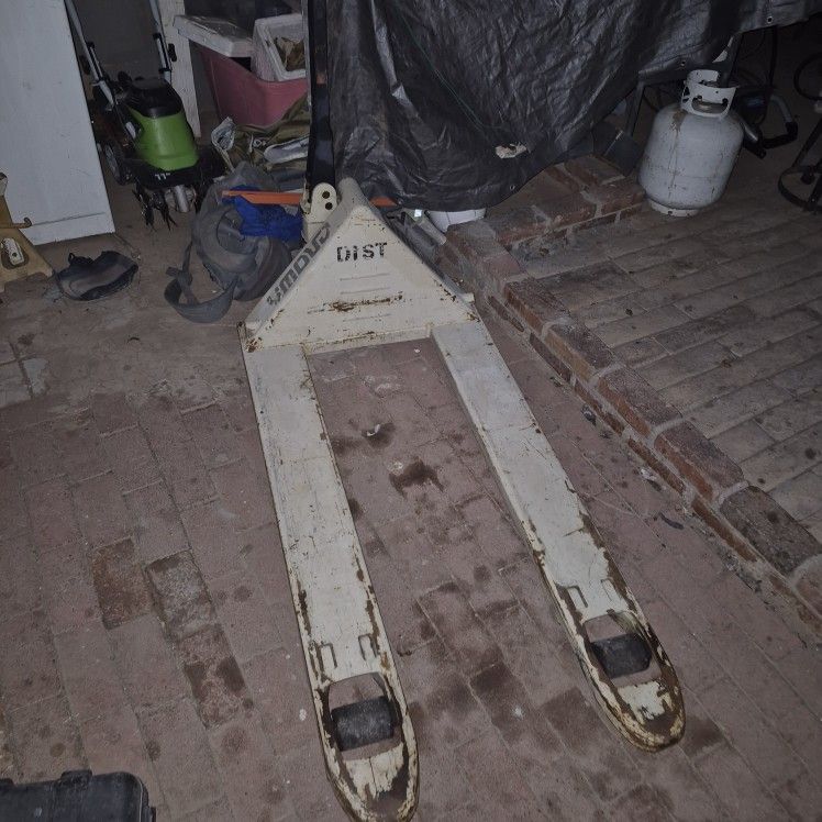 Pallet Jack