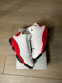 VNDS Sz 9.5 Chicago 13s (2026)