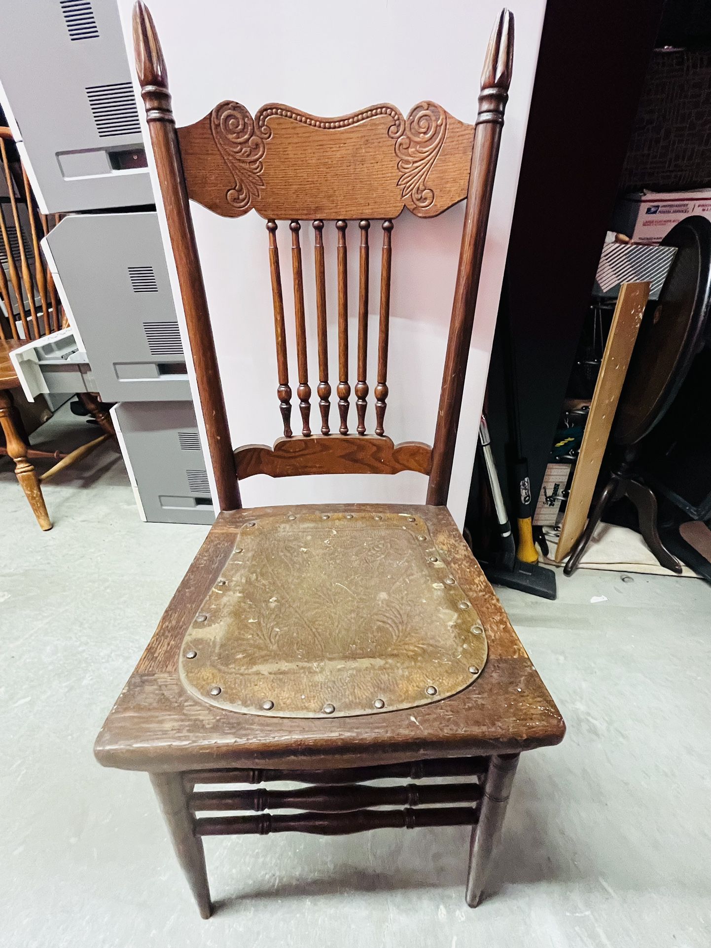 Antique Oak Pressed Back Chairs Larkin Leather Top 