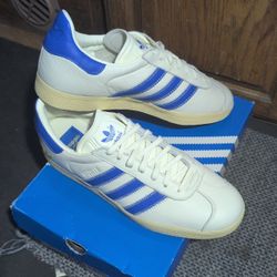 Adidas Gazelle (Size 10.5)
