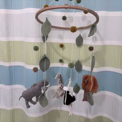 Sorrel And Fern jungle Crib Mobile