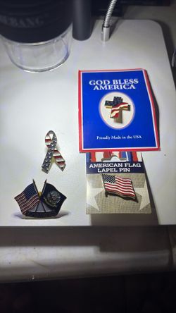 American Flag Lapel Pin