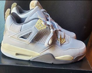 Air Jordan 4 Retro SE Craft Photon Dust. Size 10