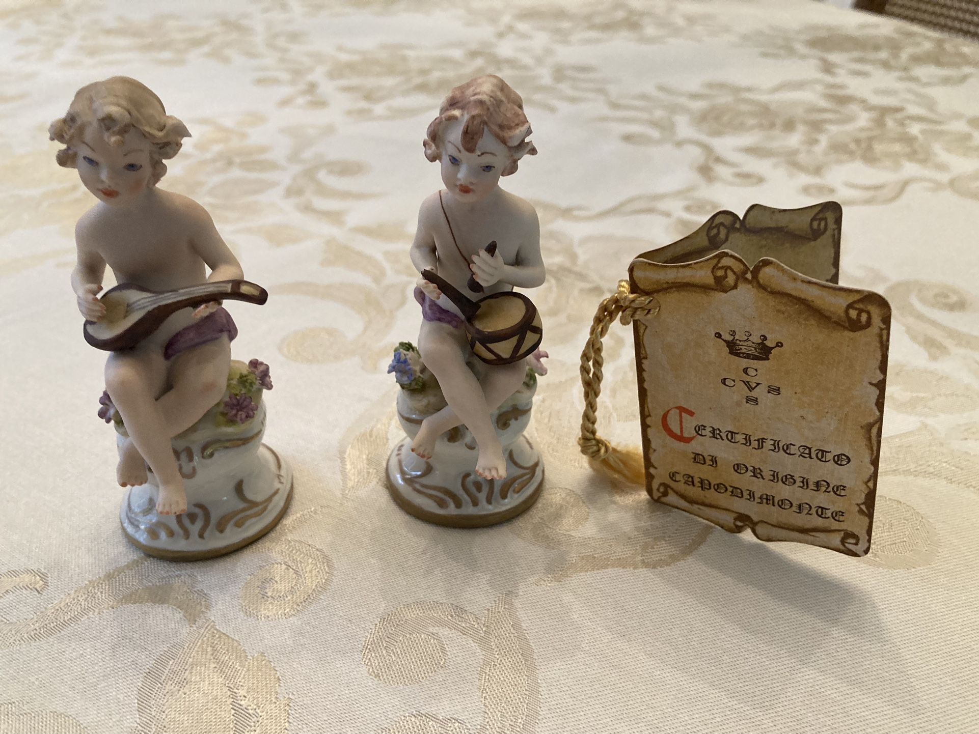 2 Signed And Stamped Lumedart CVS Porcelain Figurines (Musicians) With Tag If Authenticity
