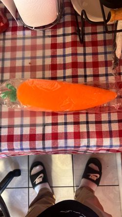 Carrot Sqishy