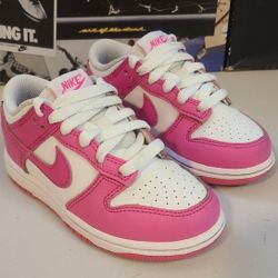 Nike Dunk Low (PSE) White/Laser Fuchsia (FB9108 102) Girls Size 11C