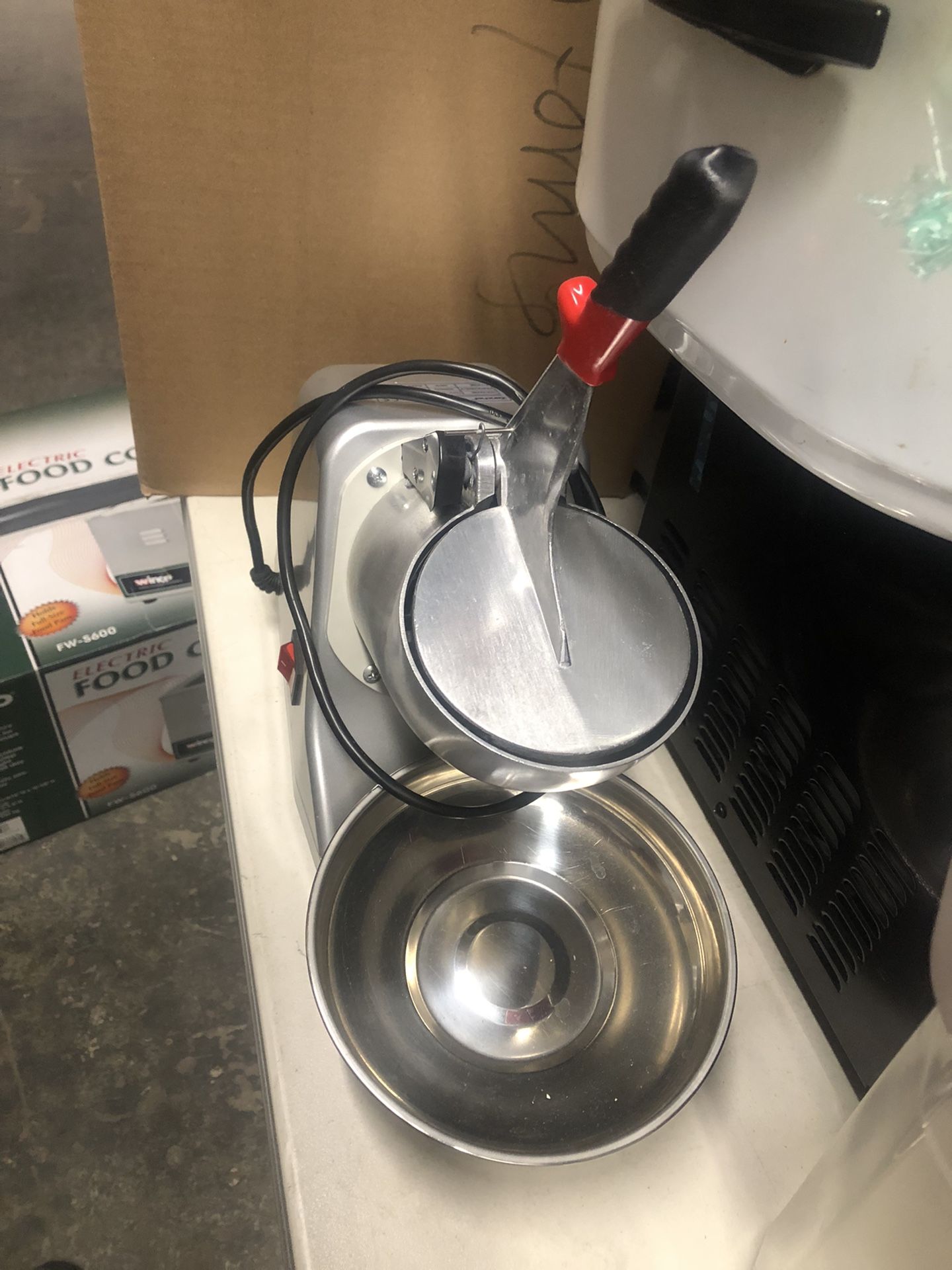 Ice Crush Maker 
